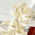 1pc 아크릴 꽃 머리 발톱, 우아하고 시크함, 대형, 꽃무늬 디자인, 하프업 헤어스타일을 위한 다용도 헤어 액세서리 - 이미지 3